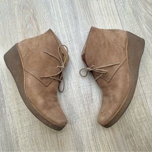 LUCKY BRAND June chukka wedge booties real leather tan